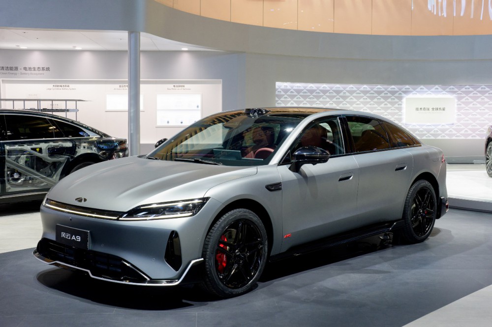 ���𼯈F(tu��n)ȫ��Ʒ�������Ϻ�܇չ