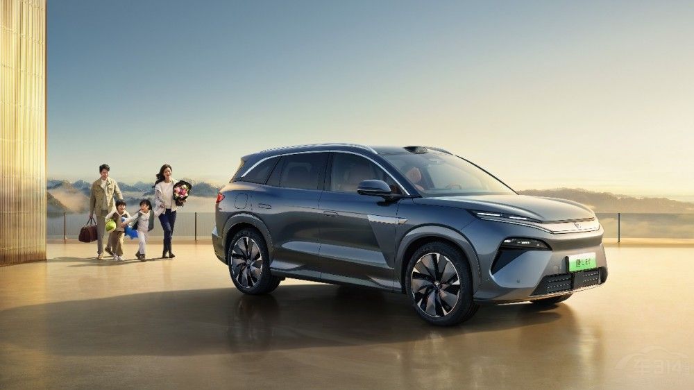 ���ͥ�ĵ�һ�_��ŞSUV�ȁ�����L��ʽ����