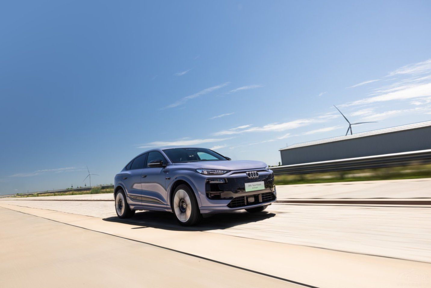 һ���W��Q6L e-tron ����ƾ�����Դ�Ј���