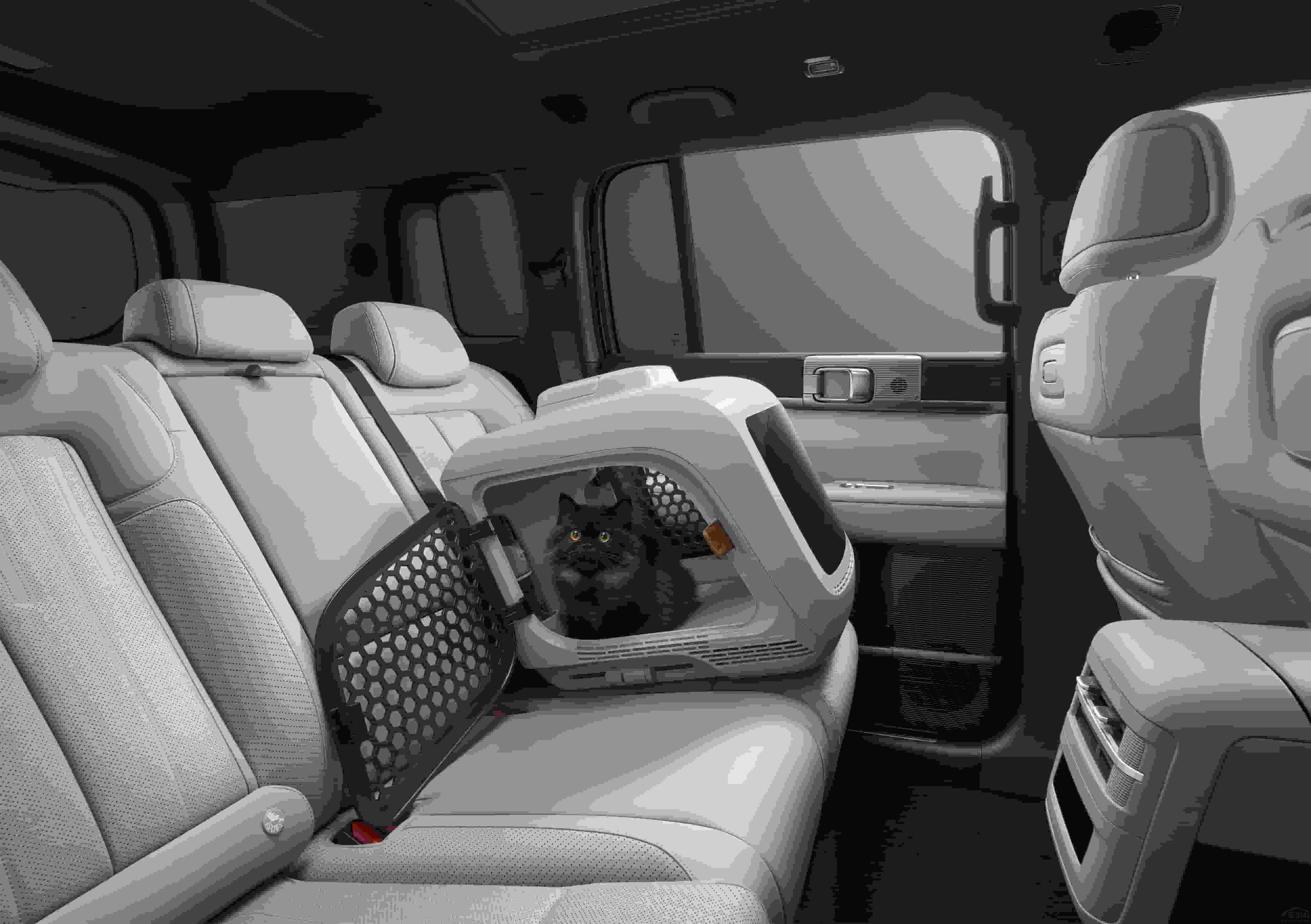 �ȁ��ϡ��������컨�塱���̱��7������