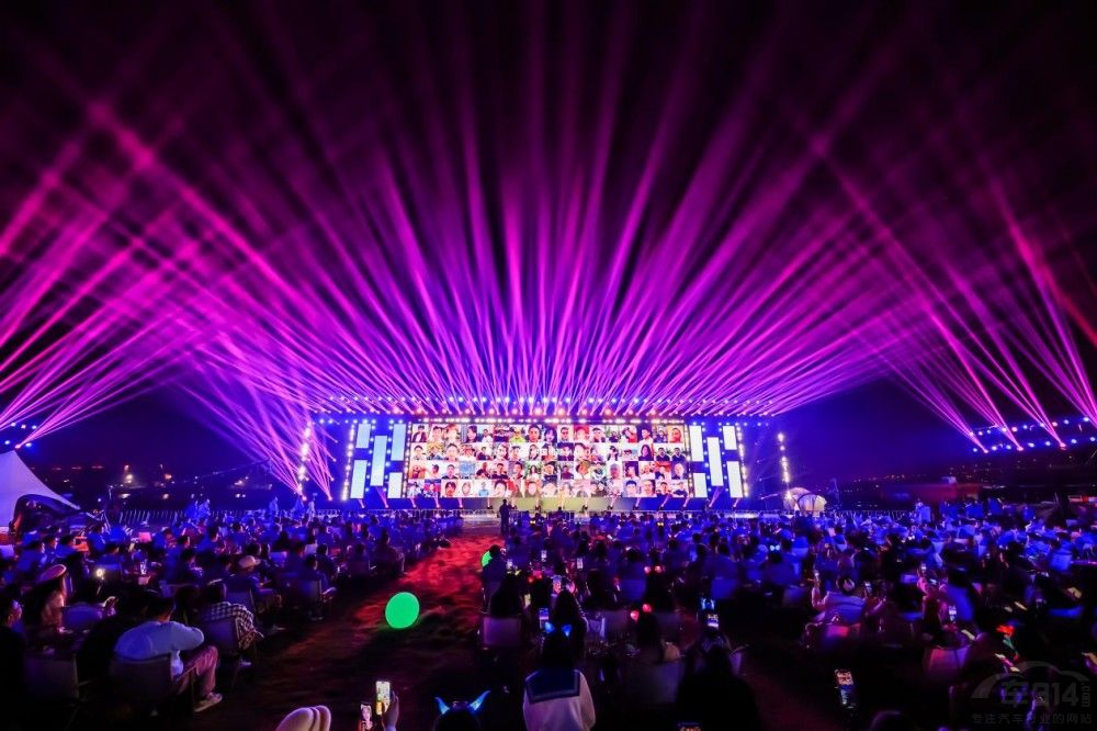 �L(zh��ng)���R���_(d��)�۽zʢ���_(k��i)Ļ��400 �f(w��n)�Ñ��³�