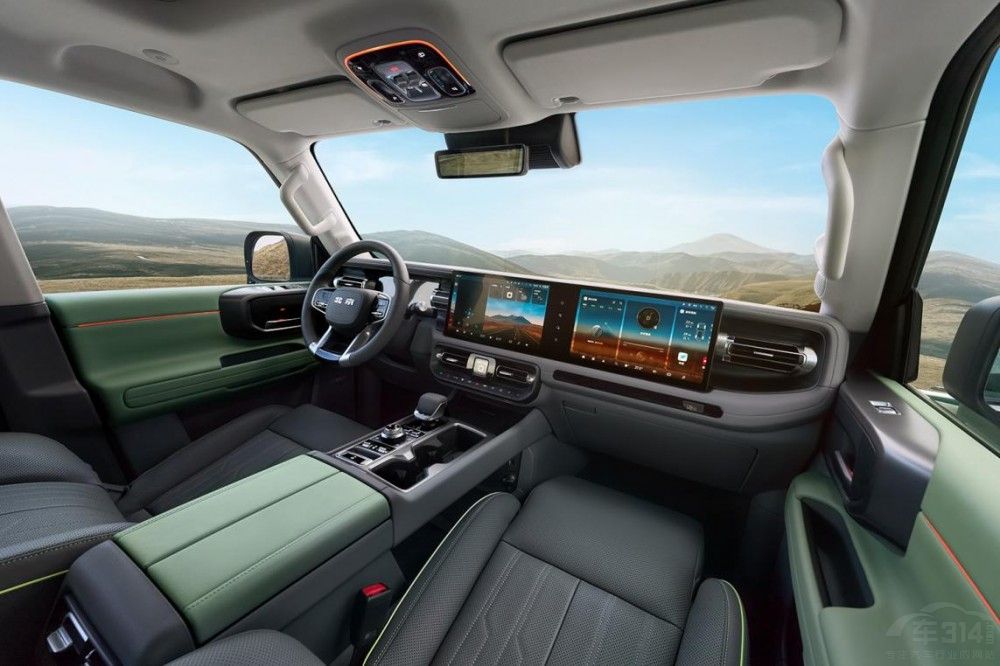 BJ40���̵��Ĵ��������ġ��ڱ�ģʽ����CarPlay