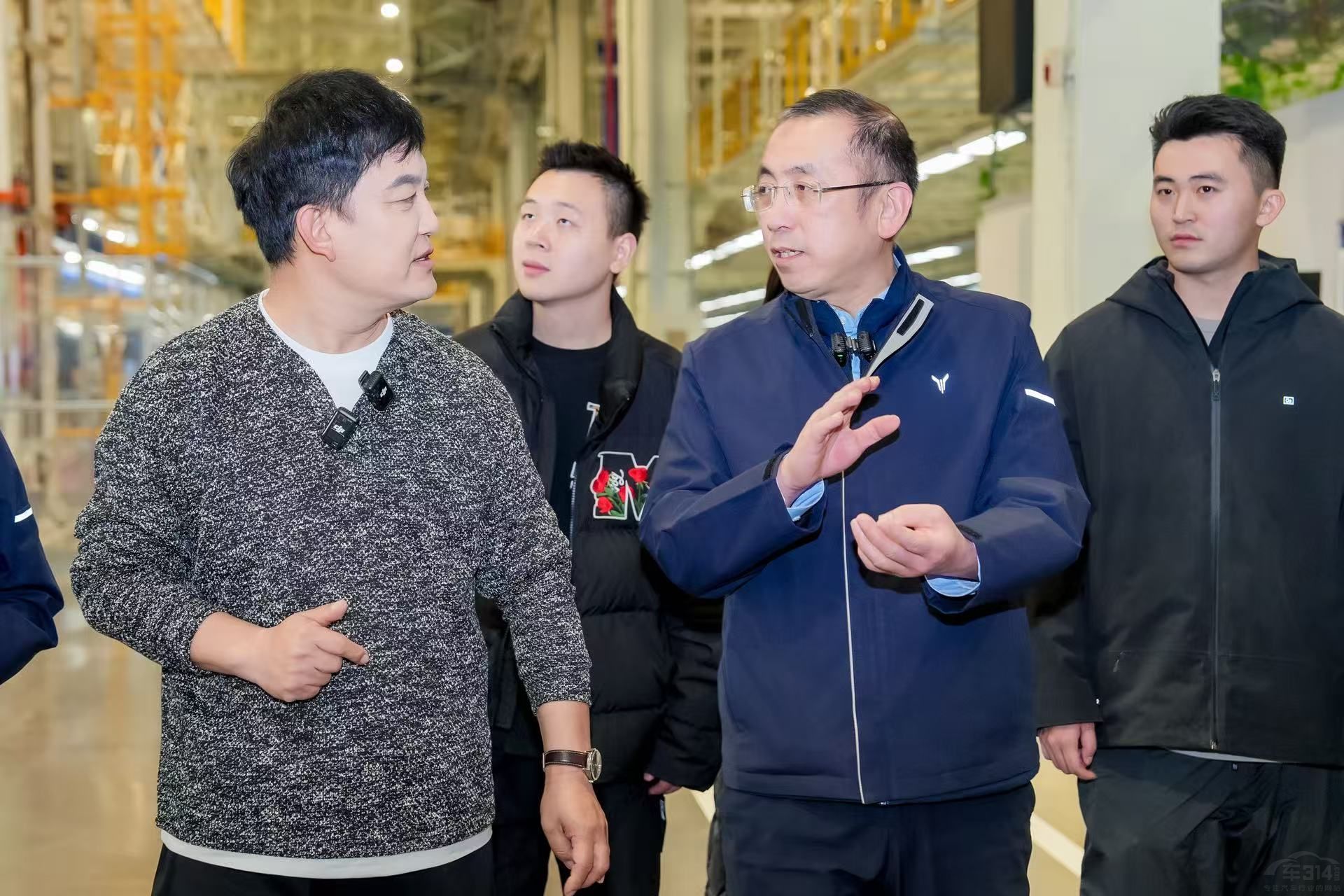 嵐圖泰山5000輛交付儀式于武漢成功舉行 嵐圖泰山5000輛交付儀式于武漢成功舉行