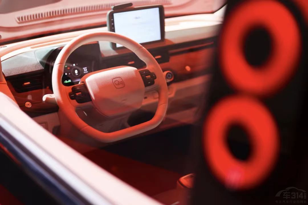 26��ȫ�������������� �߶�С܇(ch��)�_(k��i)�ؼң�