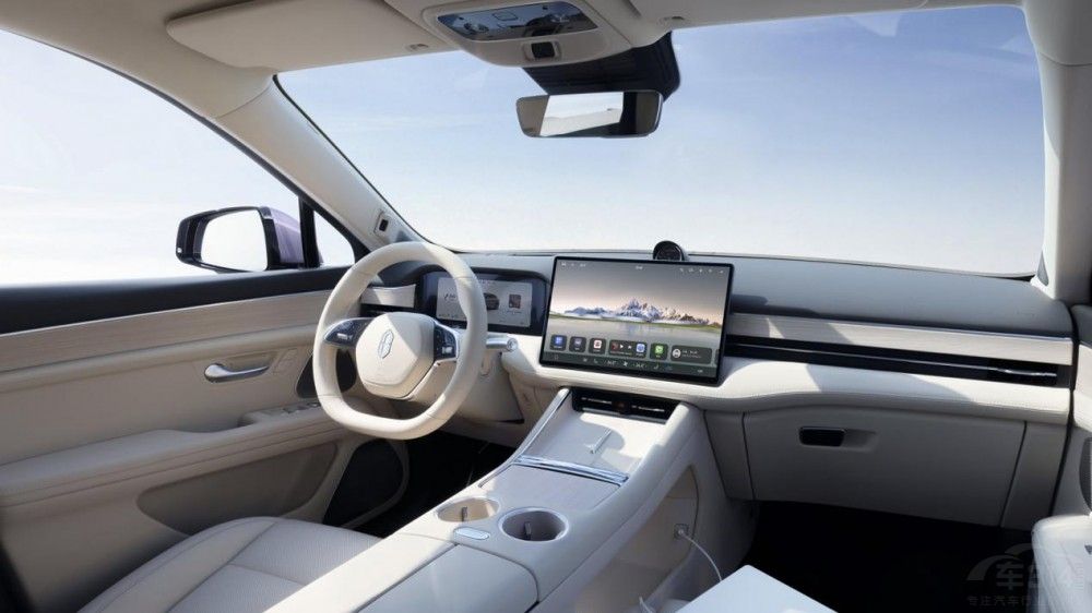 ������M5Ultra����2.7�f ُ܇�ޕr����